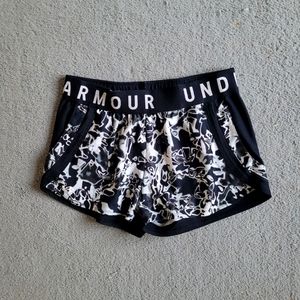 Underarmor shorts